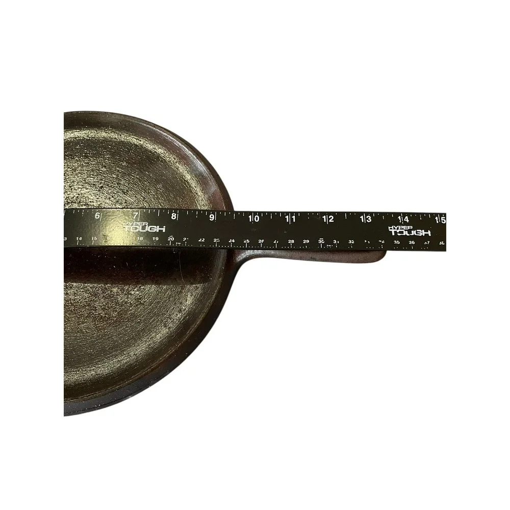 Vintage‎ 1960's Lodge USA Cast Iron #8 NG Griddle
